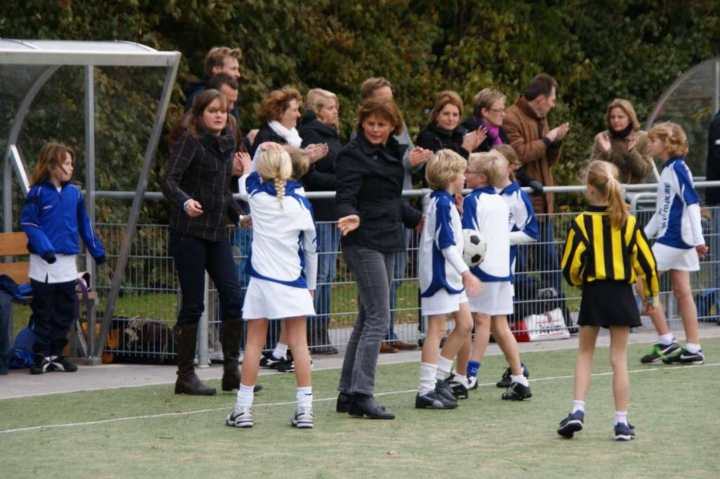 Korfbal E1  23 oktober-22.JPG